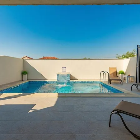 Dina Villa Zaton (Zadar)